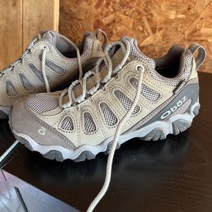 Hiking shoes